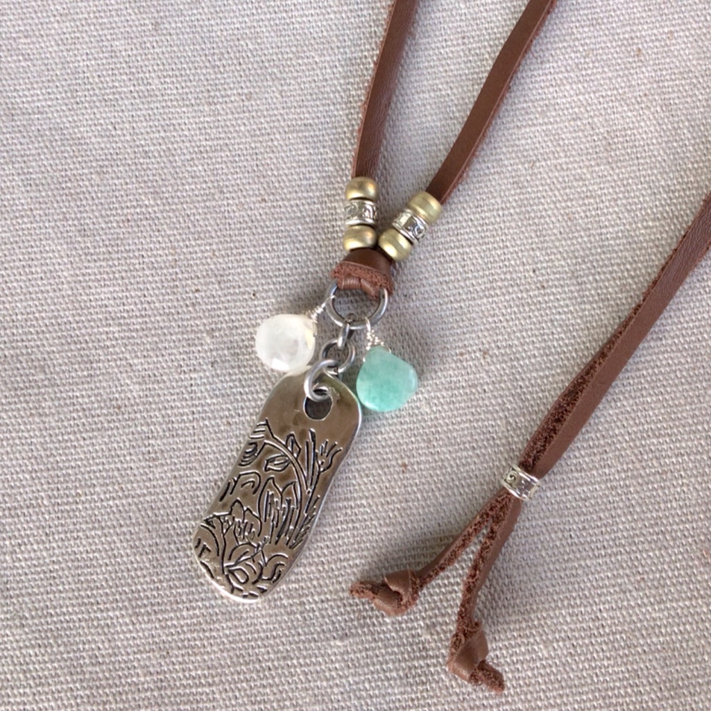 Sundance Charm Sueded Strand Of Deerskin Leather Cord Necklace Natural Gemstones